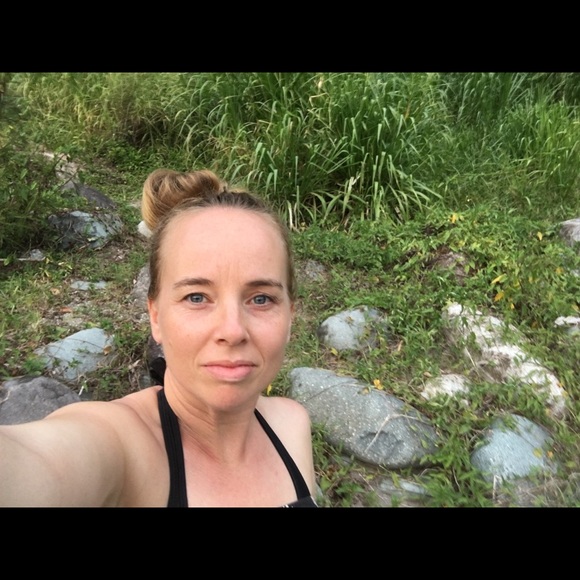 Meet your Posher, Kim - Picture 1 of 1